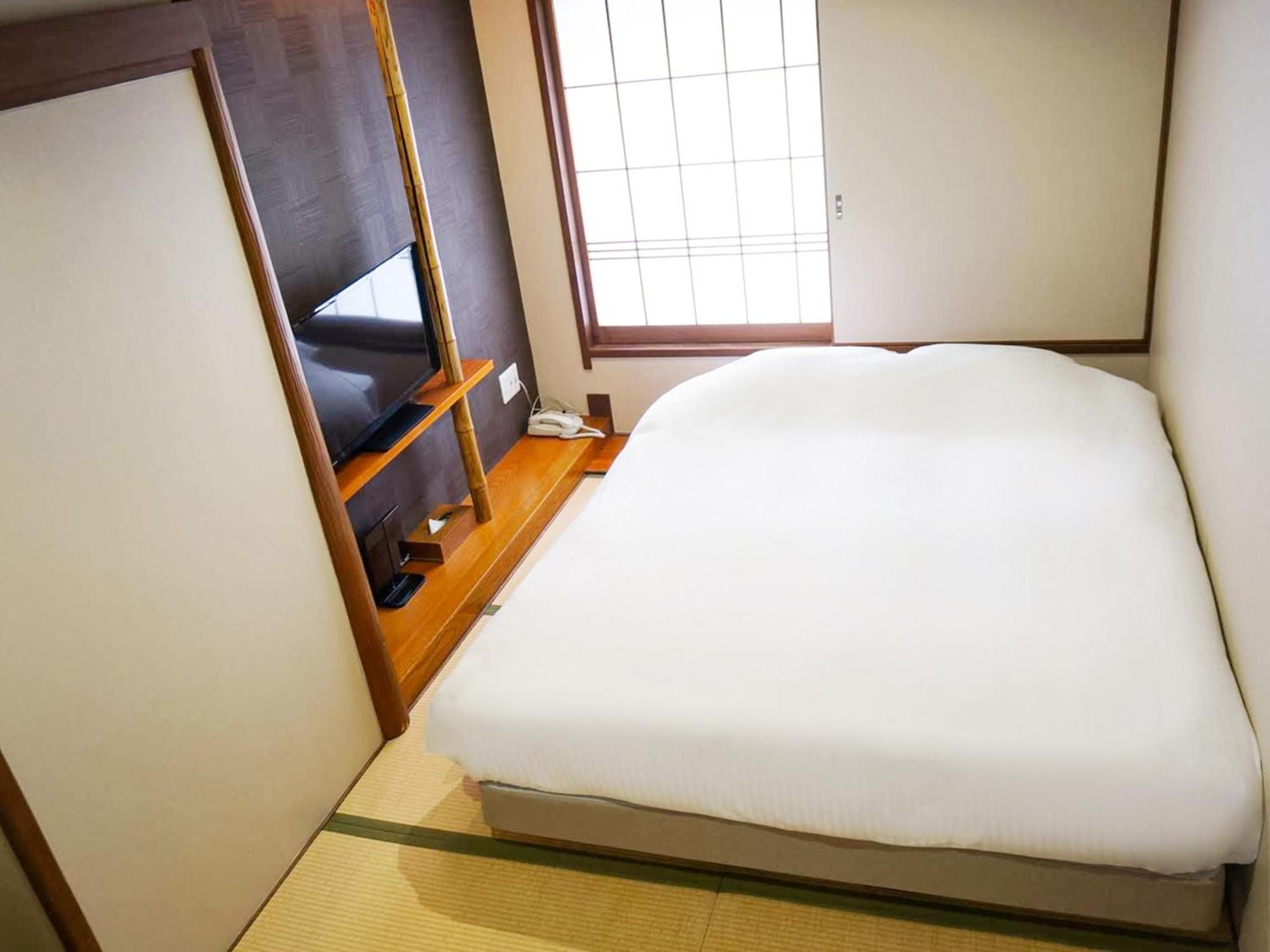 Port Tower Hotel 4*